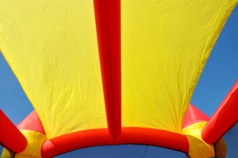 Dmuchany zamek ze zjeżdżalnią XXL Happy Hop