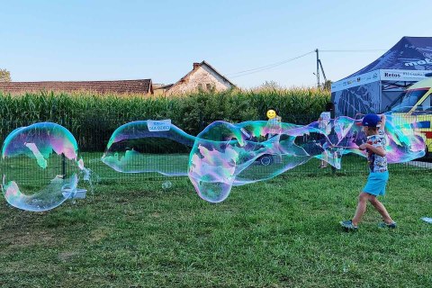 GRATIS*- Magiczny zestaw do puszczania baniek mydlanych na 10L