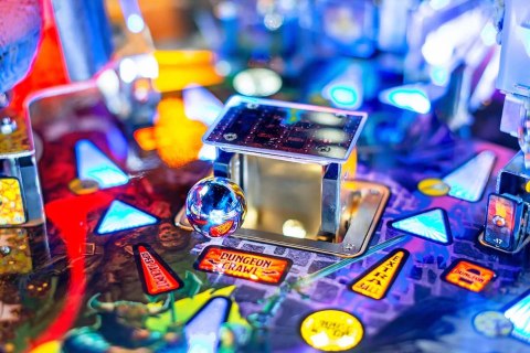 Flipper - Dungeons & Dragons Premium - STERN PINBALL, INC.
